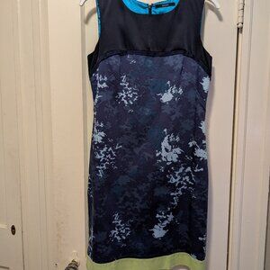 Tahari Nuria Blue Cloud Sleeveless Sheath Dress with Lime Green Stripe Size 6